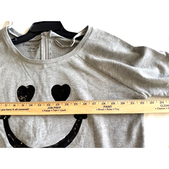 REBELLIOUS ONE ZIP BACK SWEAT SHIRT HEATHER GRAY SEQUIN SMILEY FACE SZ LARGE NEW - Picture 8 of 9